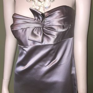 Beautiful gown with tie detail, Size 4, worn once